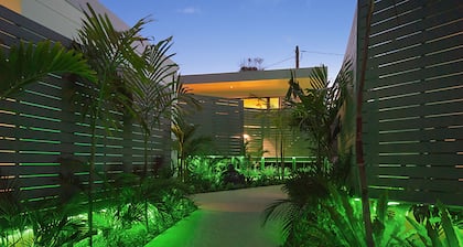 April Sun Villa - Villas en bord de mer au coeur de Byron Bay