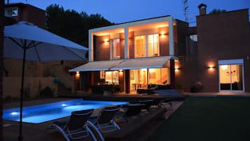 Piscina externa