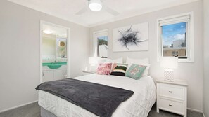 2 bedrooms, Internet