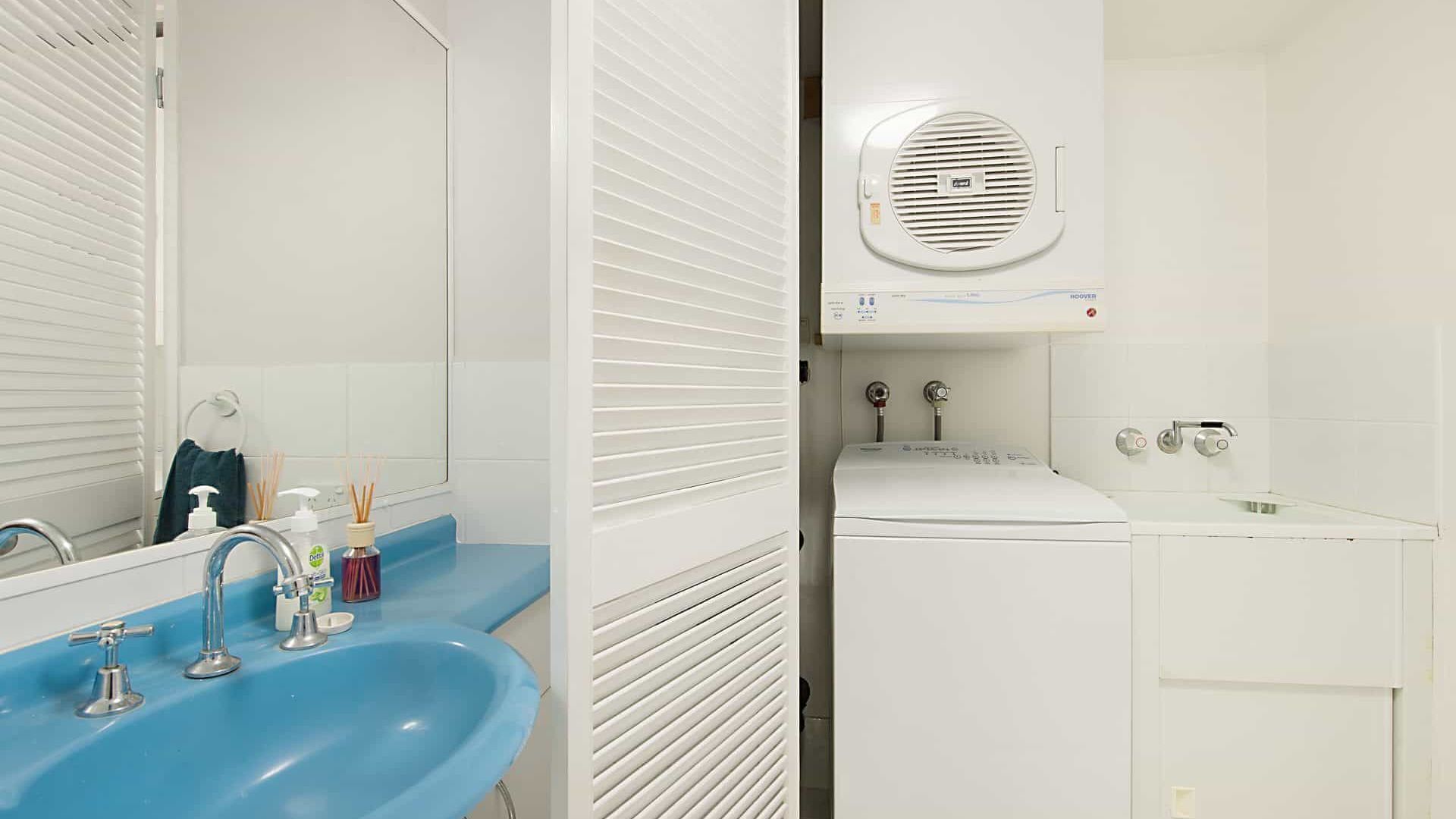 Caribbean 8 - Bilinga/ North Kirra Beachfront - Min. 3 Night Stays! — image 7