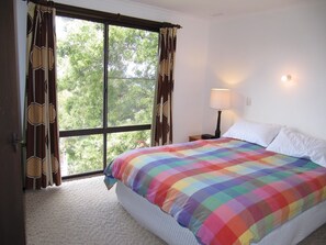 3 bedrooms - Polwarth (Lorne)