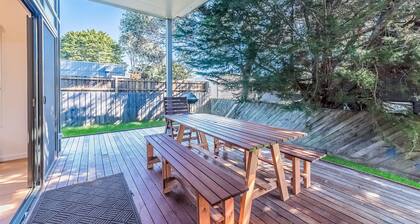 Disabled access and wheelchair friendly, pets allowed, disabled bathroom