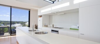 Debonair 1 - At Anglesea