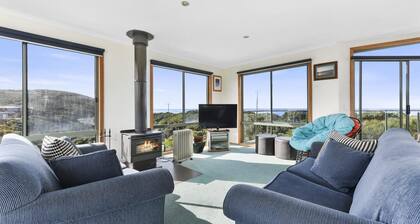 Bellbird - Some Of The Best Ocean Views At Moggs