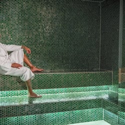 Couples treatment rooms, sauna, hot tub, steam room, body treatments