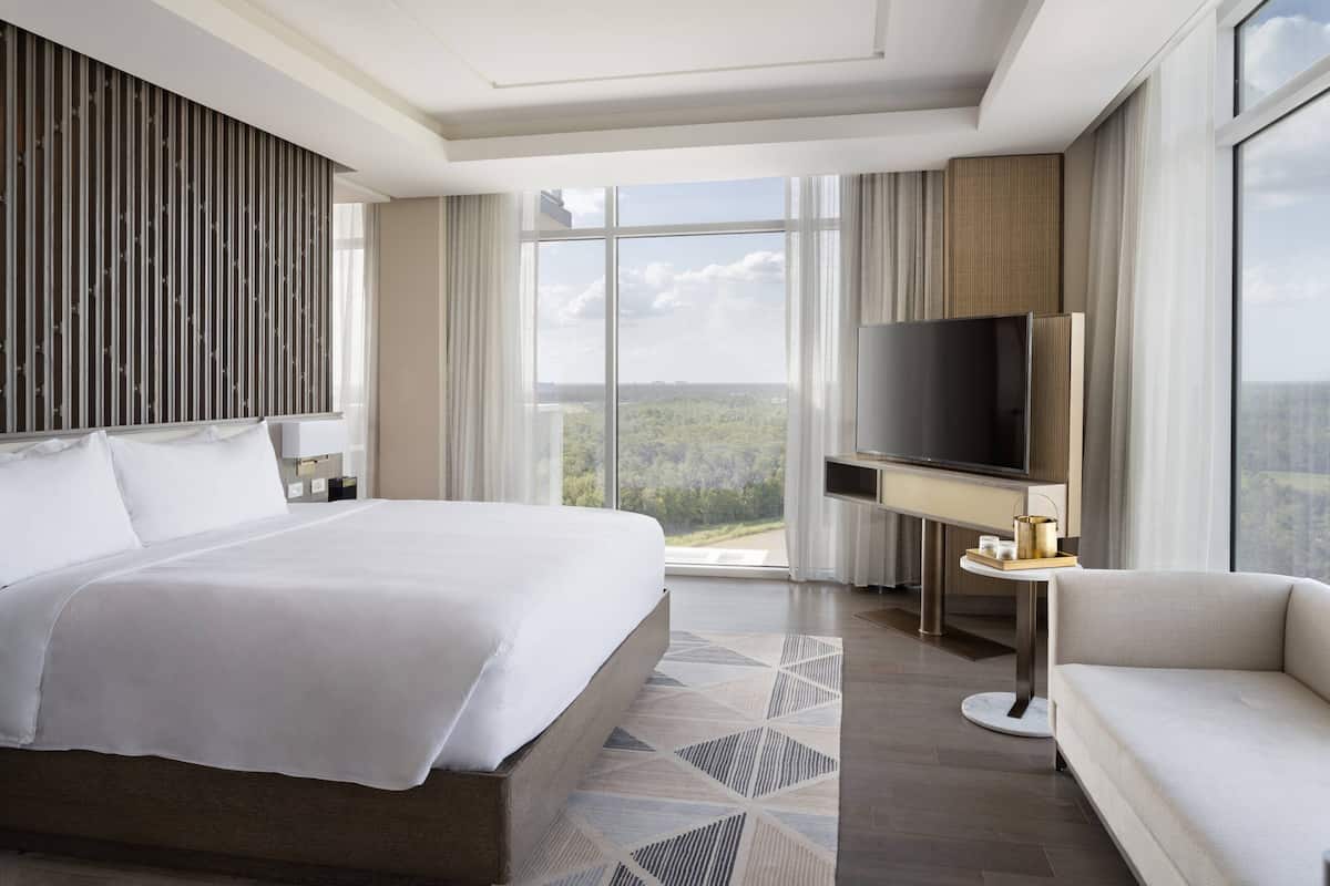 Presidential Suite, 1 Bedroom | Premium bedding, in-room safe, desk, laptop workspace