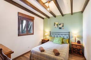 2 chambres, Wi-Fi gratuit, draps fournis