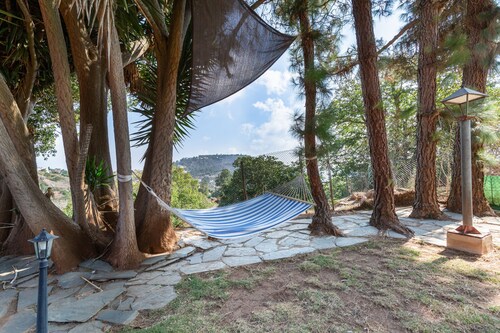 Cottage “La Finca de Teror” with Terrace, Mountain Views & Garden
