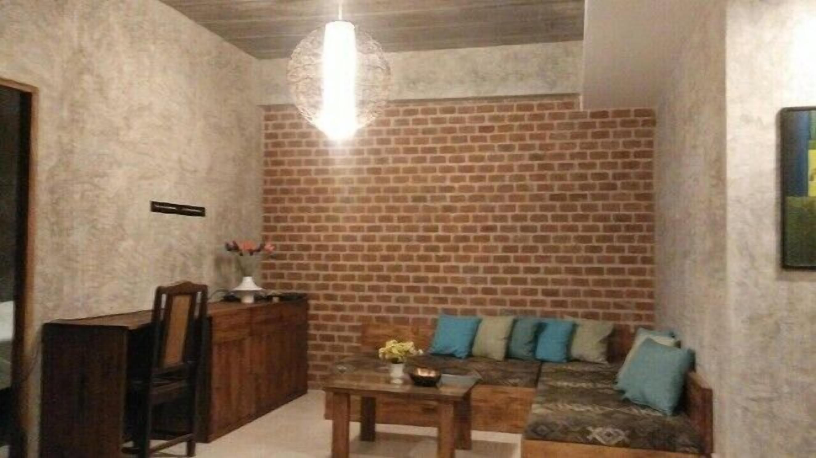 Boutique Townhouse 15 Minutes To Town