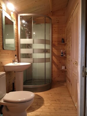 Dusche, Hydromassagedusche, Haartrockner, Handtücher