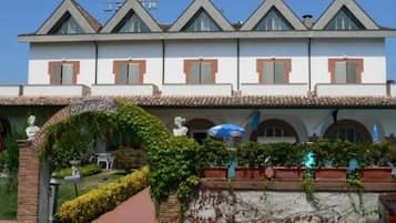 Bagian depan properti