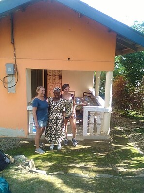 Property entrance - Ifulong cultural tourism homestay (Arusha)