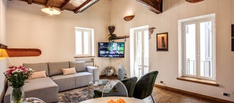 Grand suite Trevi Fountain AC | WiFi | Gas heat