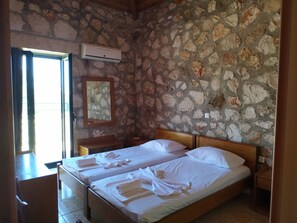 別墅 | 4 間臥室、熨斗/熨衣板、免費無線上網、床單