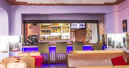 Ein exklusives Centurion Hotel in Juja an der Autobahn Thika Road