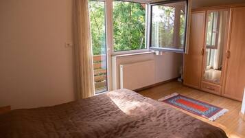 2 bedrooms, internet