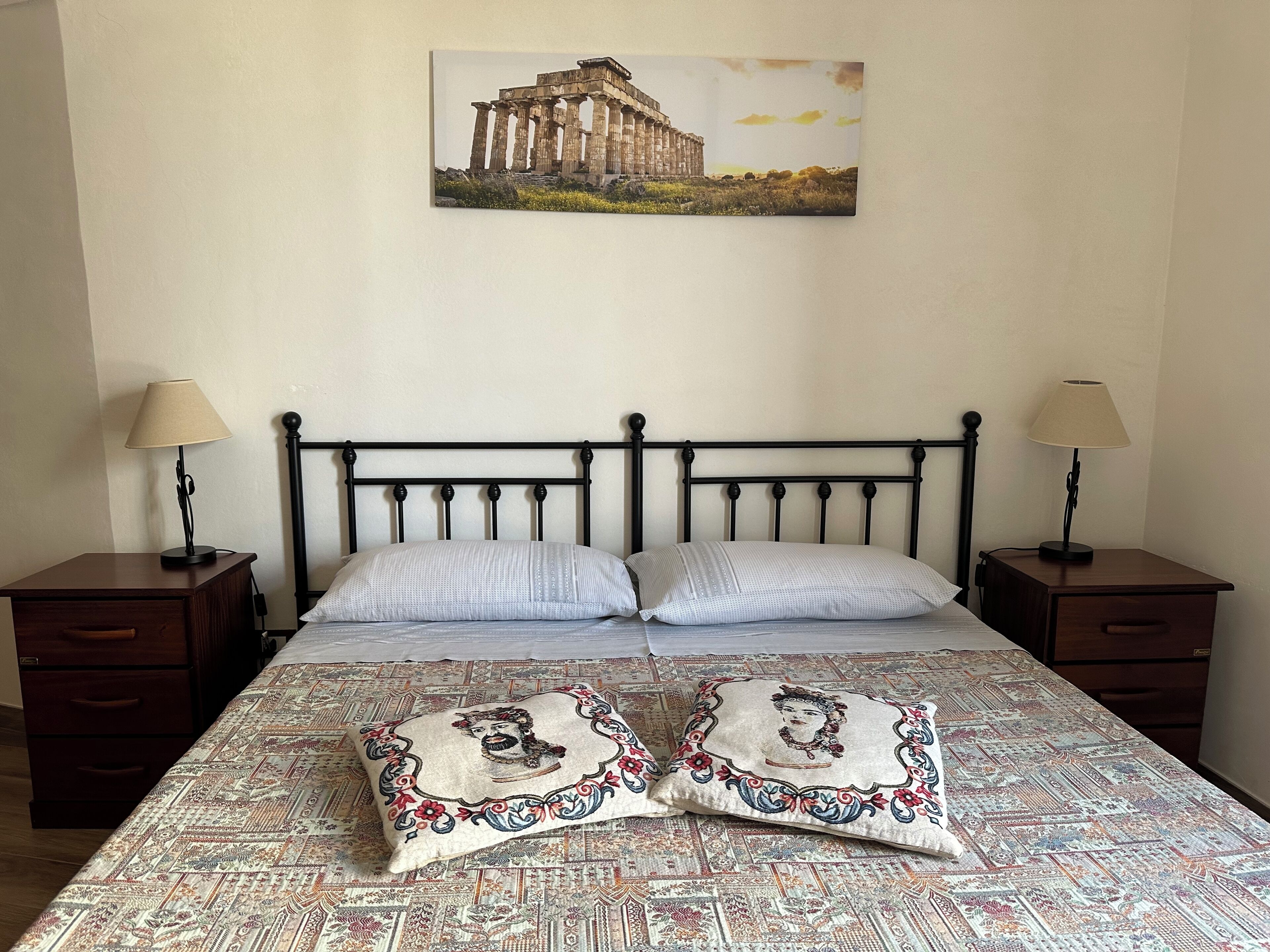 1 chambre, coffres-forts dans les chambres, bureau
