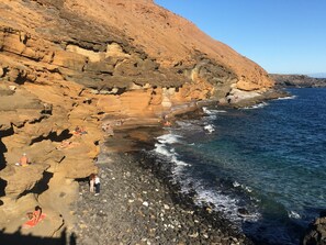 Ubicación a pie de playa y toallas de playa