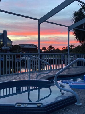 Piscine extérieure, piscine chauffée