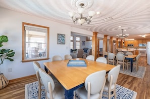 Dining - A Big Catch - KDH MP 8.5, Oceanfront, Elevator, Pool, Hot Tub, Spacious, Pets OK, Flex Stays (Kill Devil Hills)