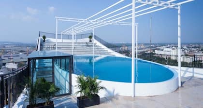 PROPERTY LOCATED AT THE HEART OF HAI PHONG CITY 3