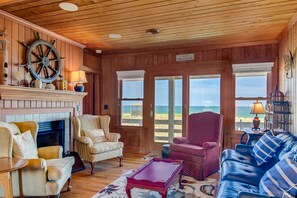 TV, fireplace, DVD player