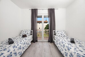 4 bedrooms, WiFi