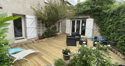 Charming cottage in L 'Essonne