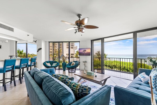 TV - Panoramic ocean view (Jensen Beach)