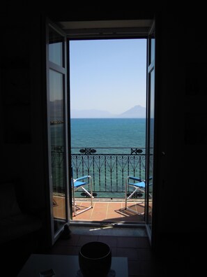 Interior - House in the seaside village of Santa Nicolicchia (Porticello,Palermo)