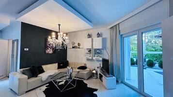 Televisión y reproductor de DVD