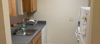 Davis Shared or Private BR with 2 Beds