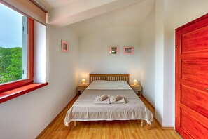 3 Schlafzimmer, Bügeleisen/Bügelbrett, WLAN