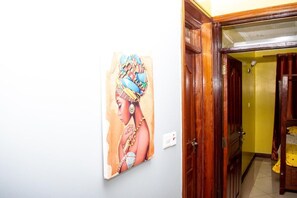 Interior - ELEGANT ONE BEDROOM APARTMENT WITH GYM IN WESTLANDS/SARIT CENTER (Nairobi)