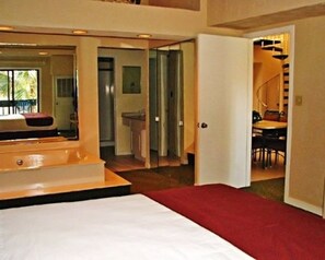 1 bedroom, in-room safe, iron/ironing board, WiFi