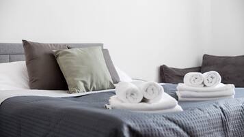 Departamento superior | 1 habitación, ropa de cama hipoalergénica y decoración personalizada