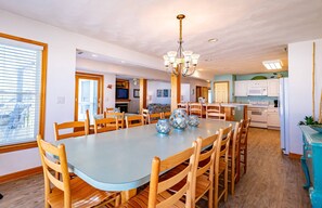 Dining - K1017 Sunny Delight. Semi-Oceanfront, 8 BD, Pool, Hot Tub, 2 Kitchens, Pets! (Kill Devil Hills)