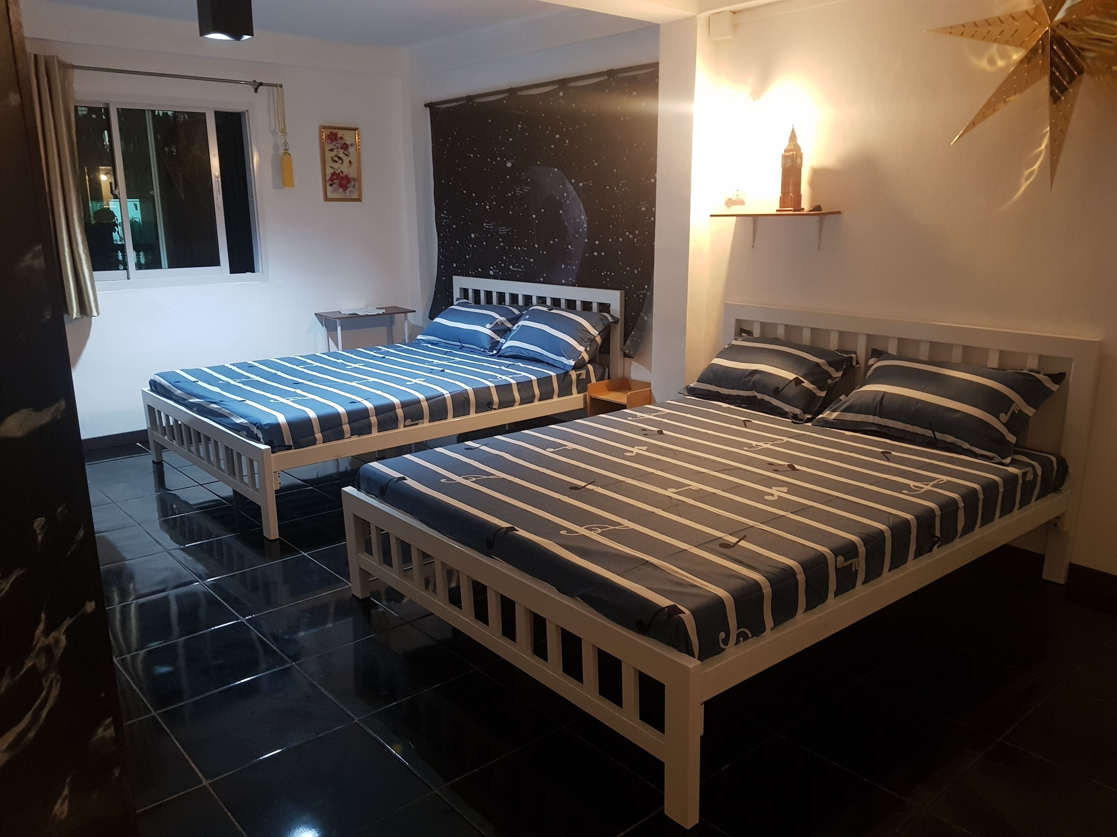 Design Quadruple Room | Living room | Printers