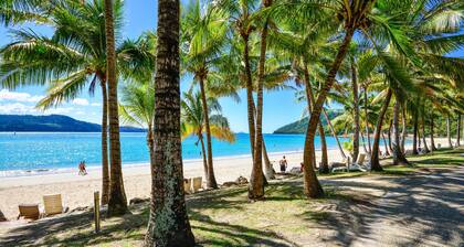 The Elite F208 by HamoRent on Hamilton Island