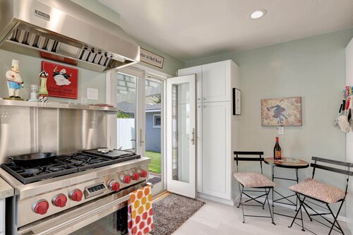 CASA CHERO ~ 2/2 PARAS pieni mökki Shell Beachissä * min 30 yötä *