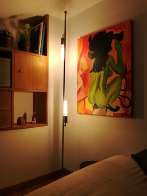 1 dormitorio, tabla de planchar con plancha, Internet y ropa de cama