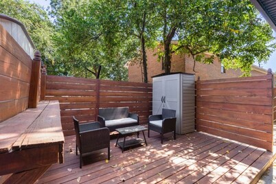 Charming Walkable Studio – Steps to Auburn & Stadium