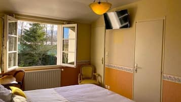 1 chambre, literie hypoallergénique, Wi-Fi, draps fournis