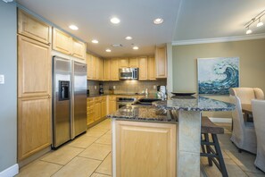 微波炉、洗碗机、茶具/咖啡用具、烤面包机