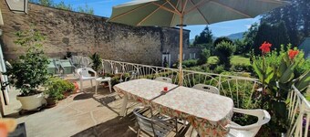 Triple Room with corner Bath street view