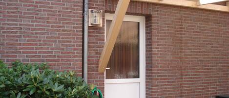 تفاصيل الفندق من الخارج