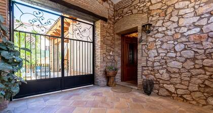 Small exclusive palace in rural spot