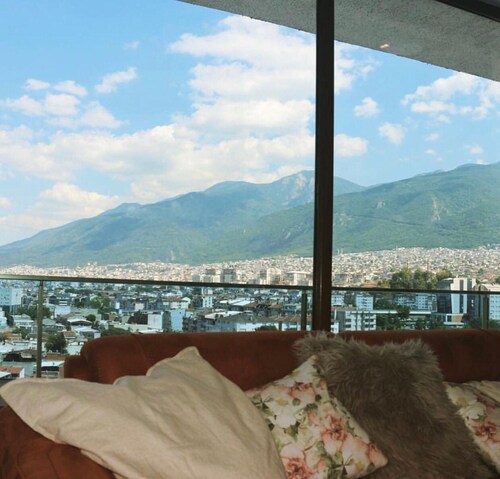 Apartment, Mountain view