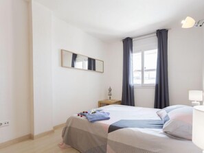 2 bedrooms
