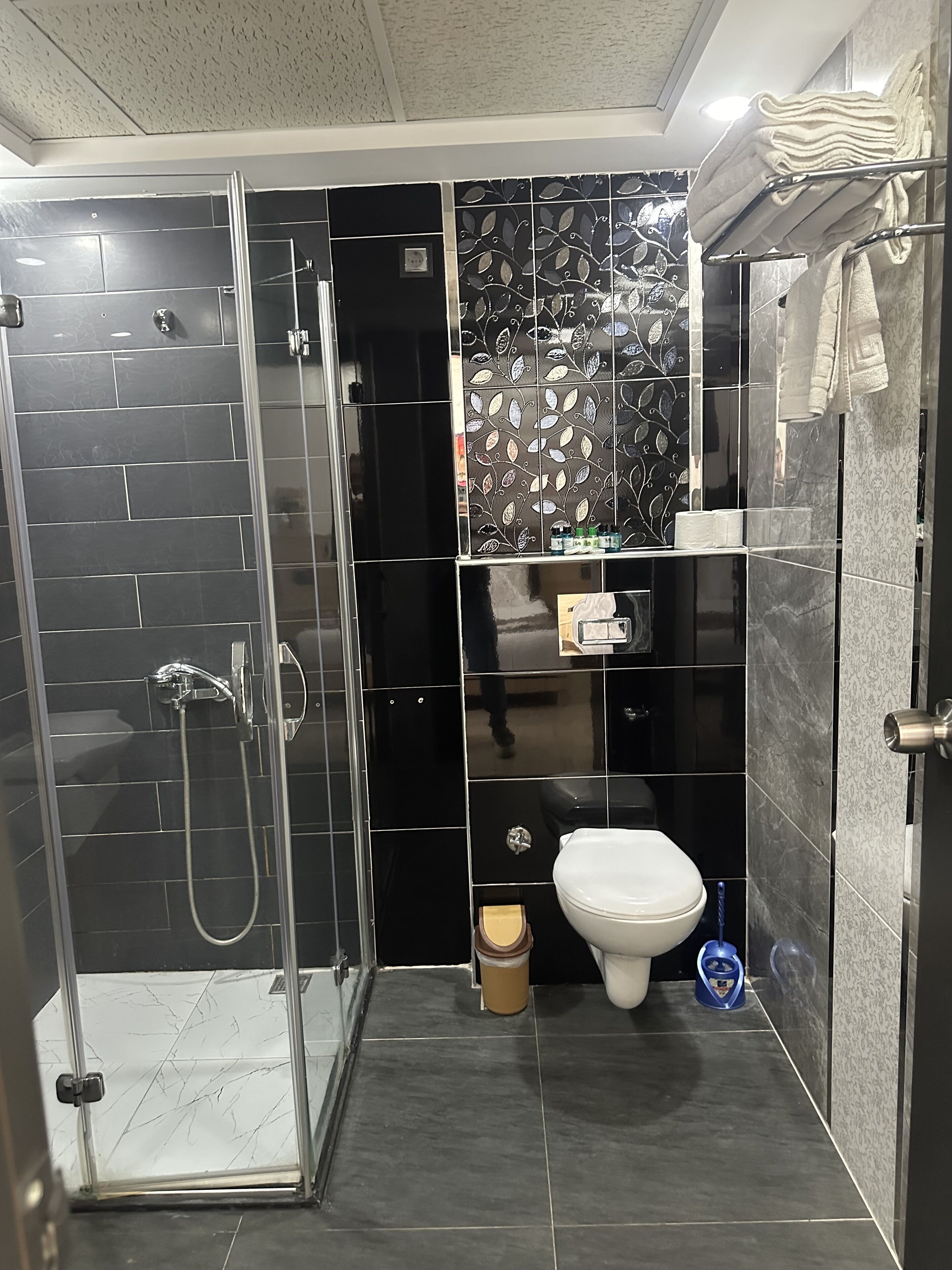 Photo - Beyondiest HOTEL